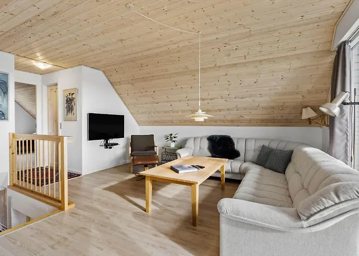 1101-ringkobing-rorsangervej-8 * Nørby